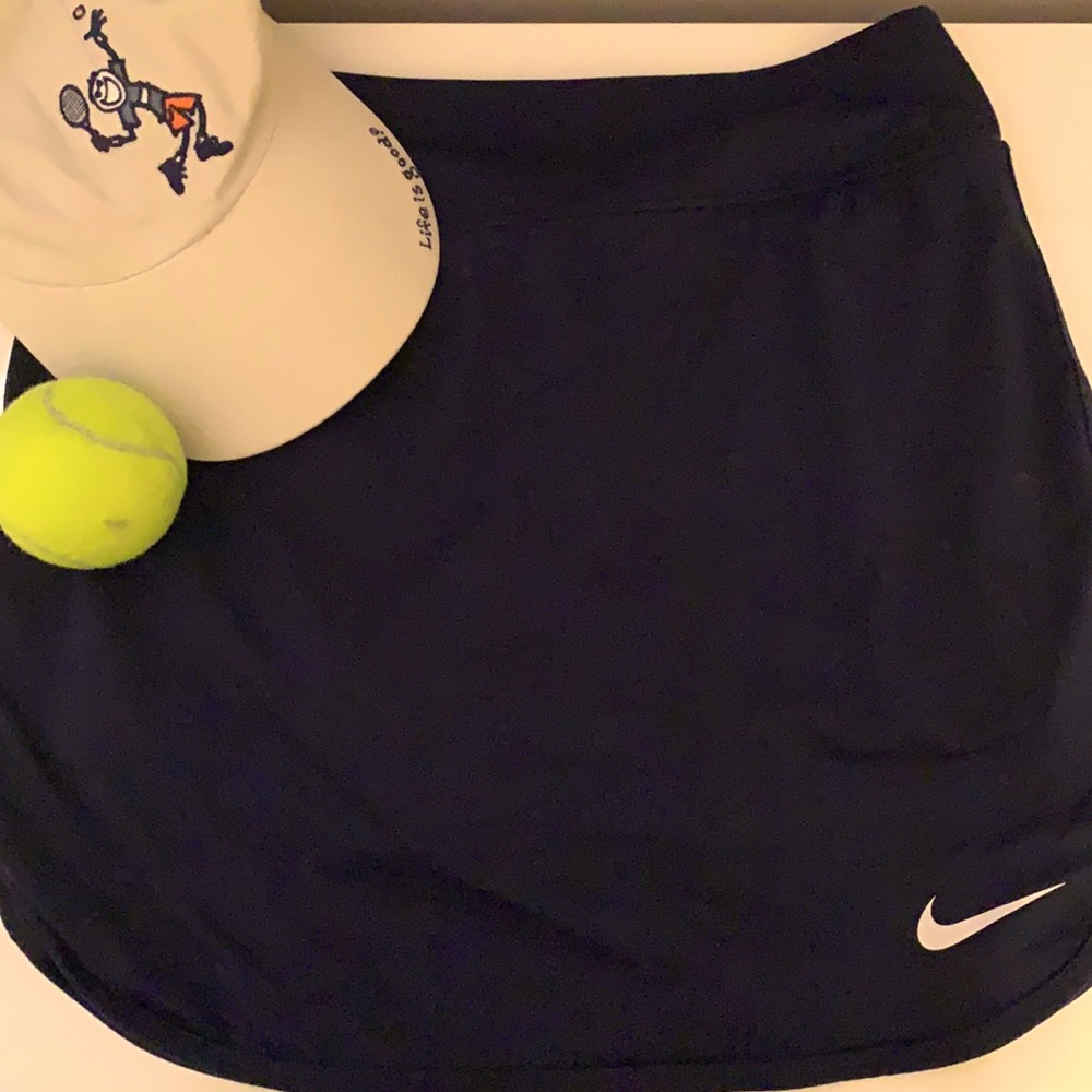 Nike Women’s XS Tennis Skirt